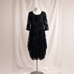 Alembika Black Cocoon Dress NWT Stretch Floral Mesh Overlay w/Slip Size US 4-6